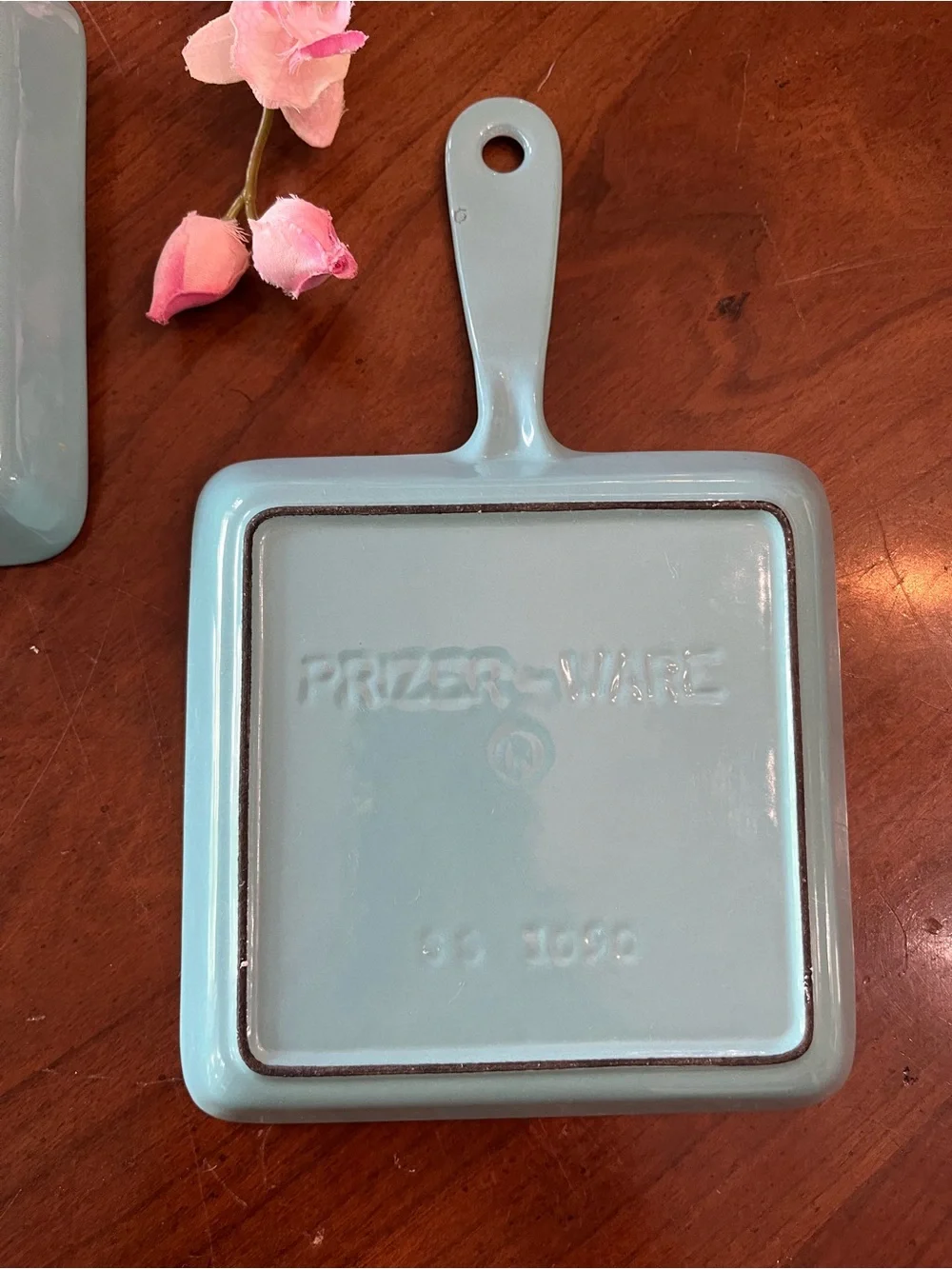 Set of 2 Vintage Prizer-Ware Enameled Cast Iron Square Egg -Model 55 1690
